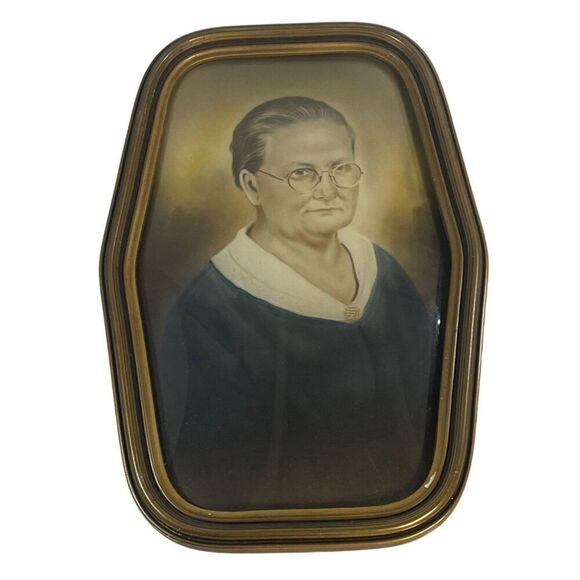 Vintage Granny Portrait Antique Frame Bubble Convex Glass 18" Grandma Picture - Picture 1 of 5